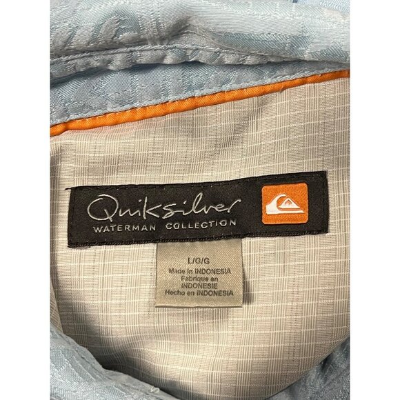 Quiksilver Waterman Large Men Blue Short Sleeve Shirt Button Hawaiian Tribal EUC - Picture 6 of 8